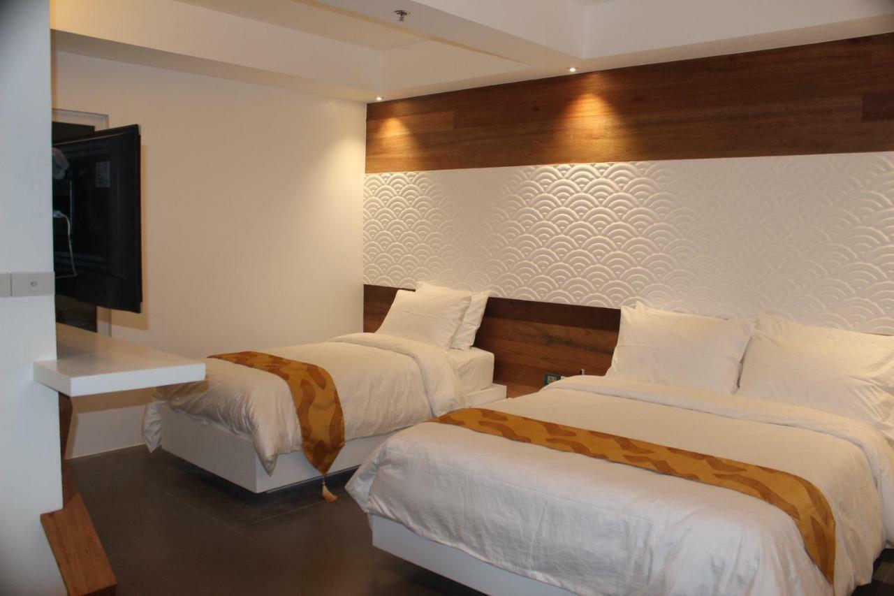 Oyo 609 G Executive Hotel And Spa Boracay Manoc-Manoc 外观 照片