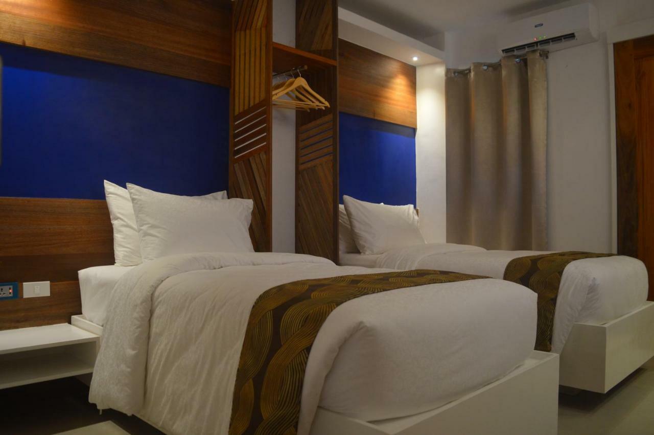 Oyo 609 G Executive Hotel And Spa Boracay Manoc-Manoc 外观 照片