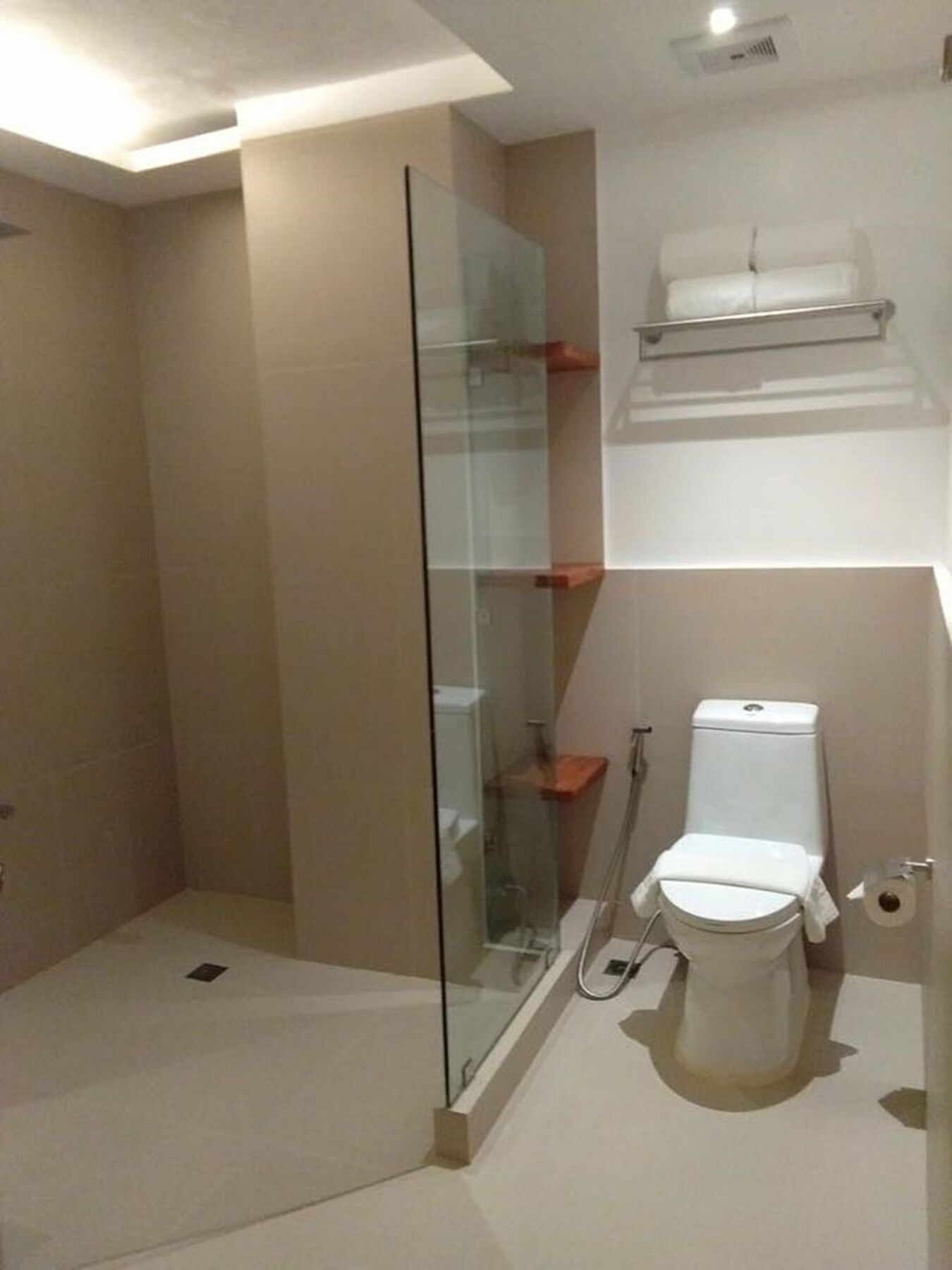 Oyo 609 G Executive Hotel And Spa Boracay Manoc-Manoc 外观 照片